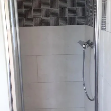 L Hirondelle Beaumont-le-Hareng